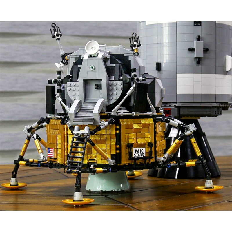 Apollo Spacecraft 7011pcs