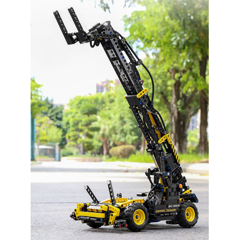 Pneumatic Forklift 802pcs